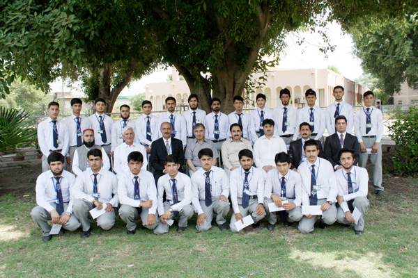 Group Photo of Meritorious Students 2016 with the Honourable Vice-Chancellor, University of Peshawar.
