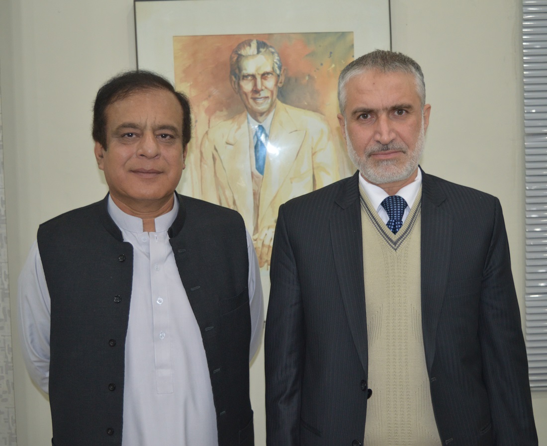 PTI Senator Shibli Faraz, and Vice Chancellor University of Peshawar Prof. Dr. Muhammad Abid, after a meeting at VC's office, UoP here Monday.