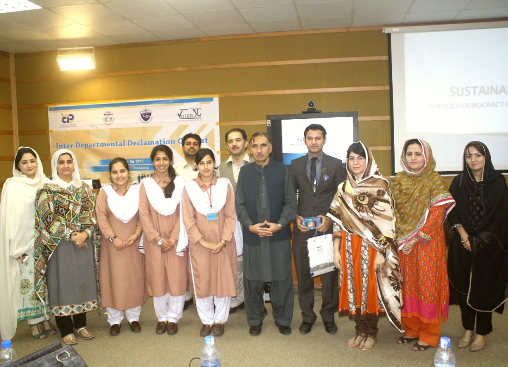 Vice Chancellor UoP Prof. Dr. Muhammad Rasul Jan in a group photo with the participants of Inter-Departmental Quiz and Declamation contest