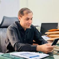 Dr. Zafar Khan